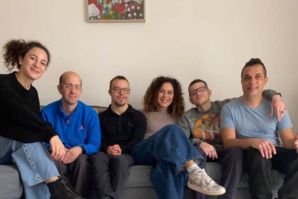 Domotica solidale a Gorla Minore il nuovo alloggio ALER con tecnologie smart per l’autonomia delle persone con disabilità